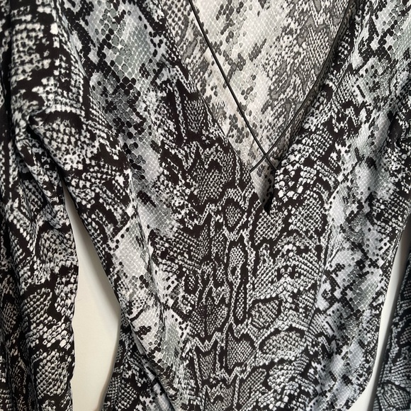 Fashion Nova Bodysuit - Picture 5 of 6